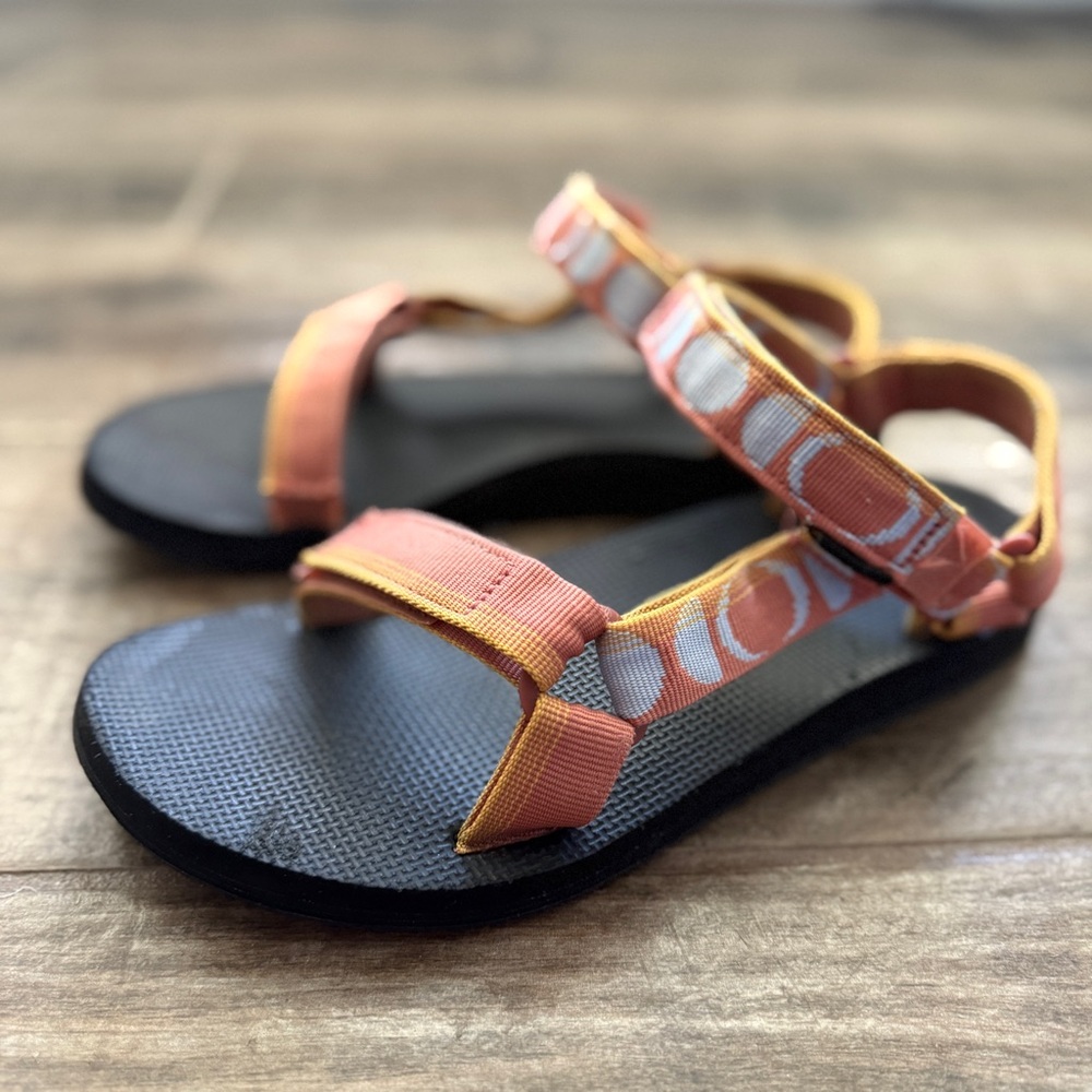 Teva Women’s Original Haze Aragon Universal Sandals, Orange Blue, 9 - Picture 9 of 10
